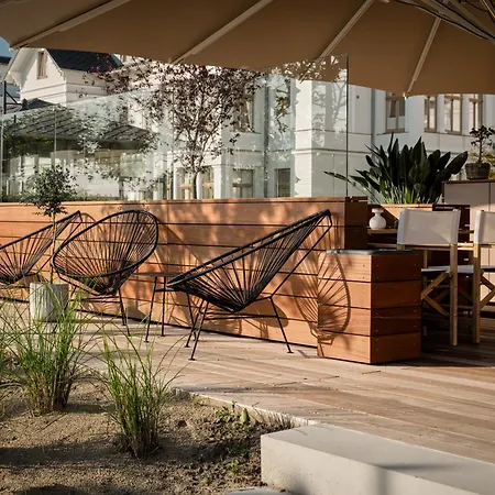 The Breeze 5*